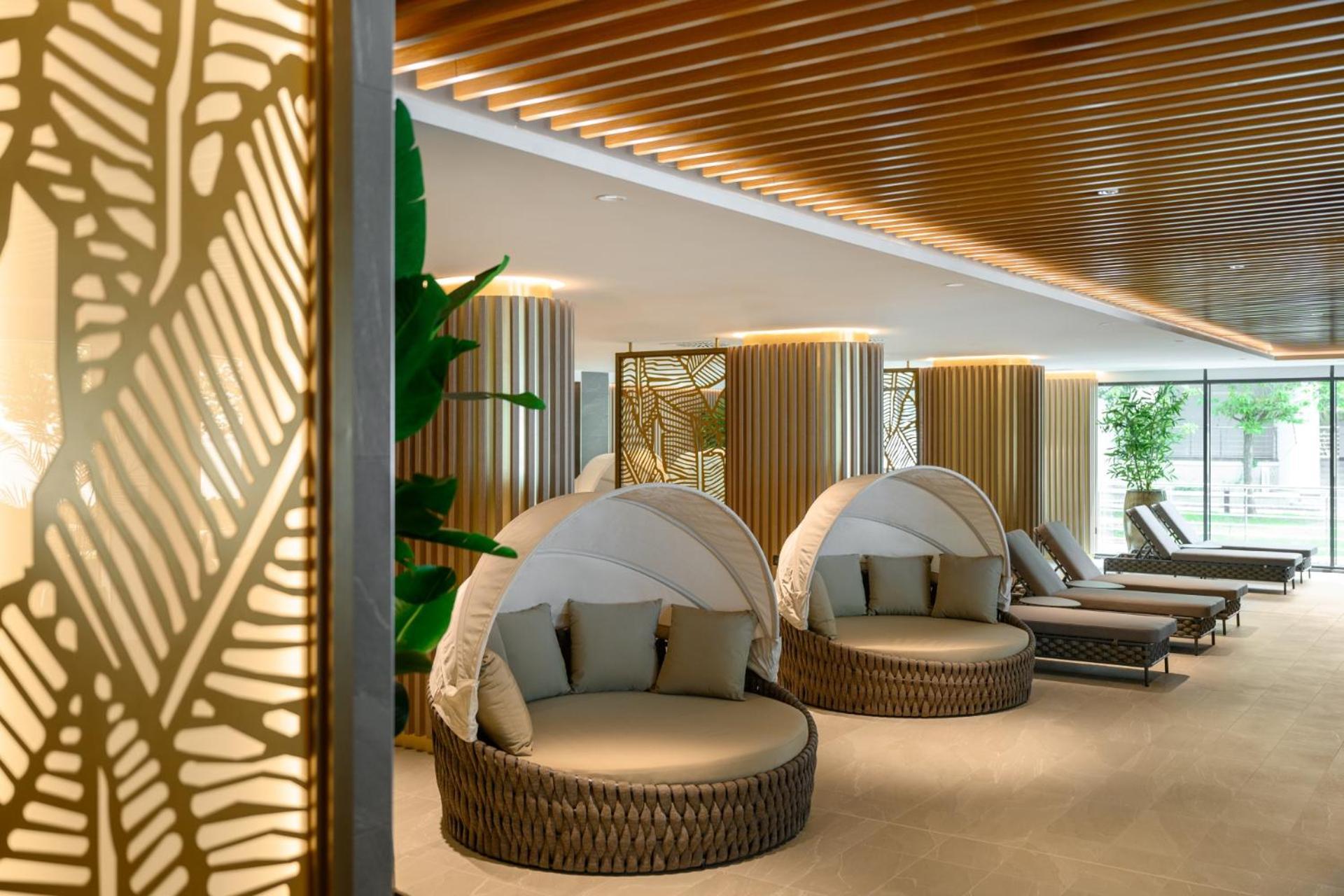 Kenese Bay Garden Resort & Conference Балатонкенеше Екстер'єр фото