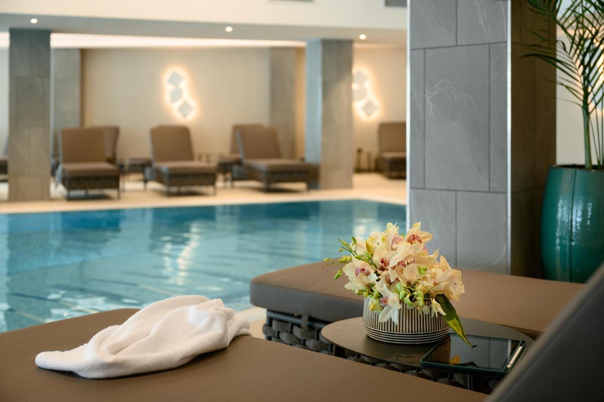 Kenese Bay Garden Resort & Conference Балатонкенеше Екстер'єр фото